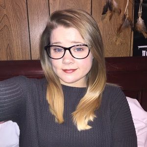 Meet your Posher, Jaclyn